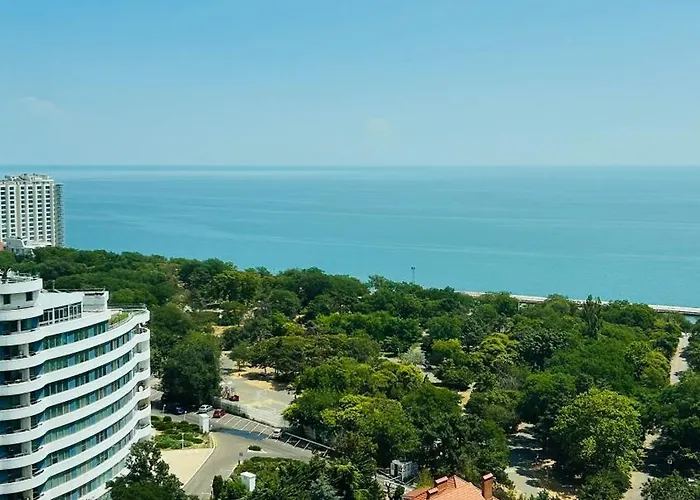 Literaturna Sea View з видом на море біля аркадії * Odessa