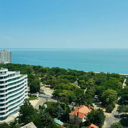 Literaturna Sea View з видом на море біля аркадії * Odessa